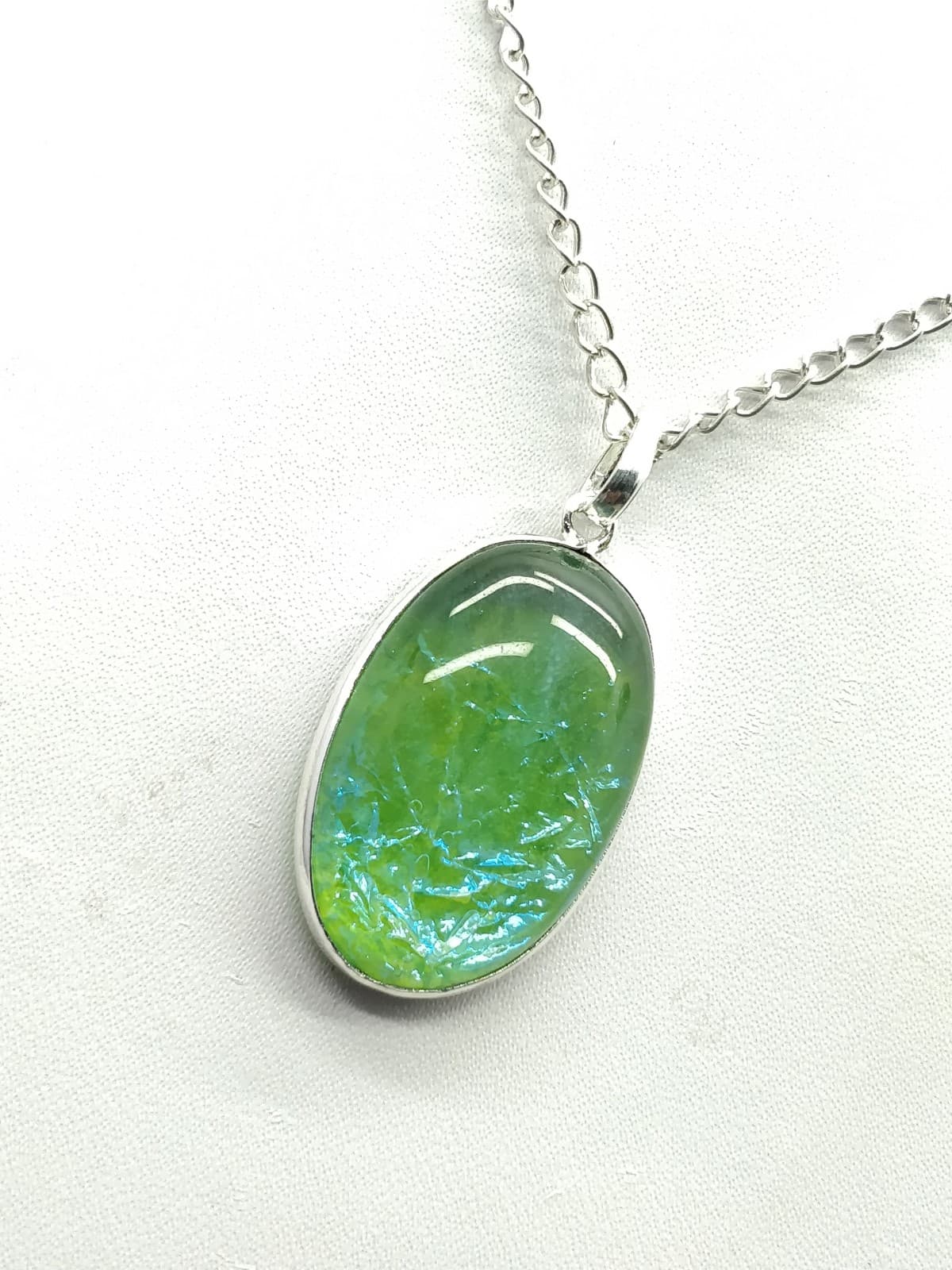 Green Blue Fire Opal Pendant 33.5x20x8 mm, Oval & Smooth wt. in 40 Ct.